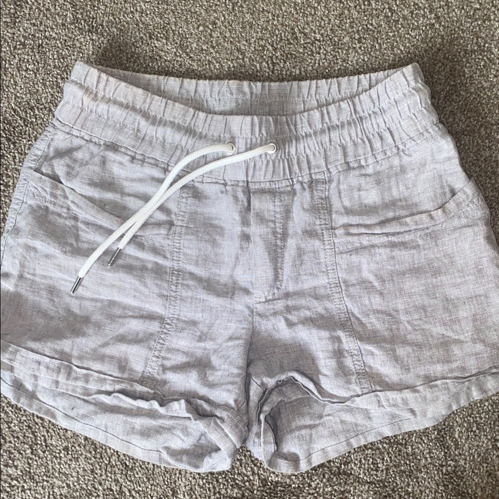 Athleta Cabo linen shorts